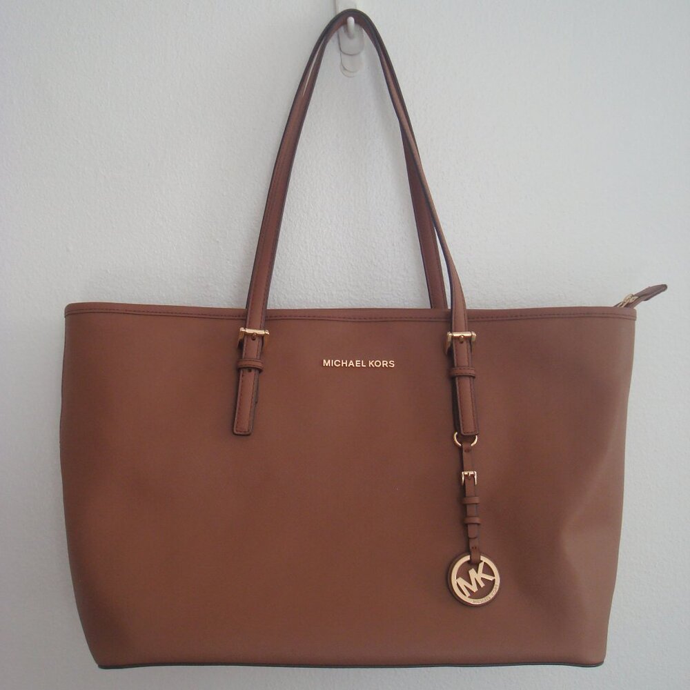 Michael Kors  Women's Jet Set Travel Large Tote  Brown Leather Shoulder Bag